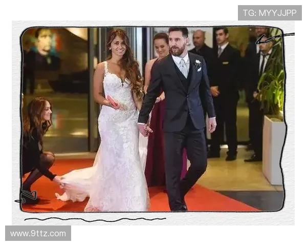 欧洲足球明星的妻子们：她们背后的故事与生活揭秘